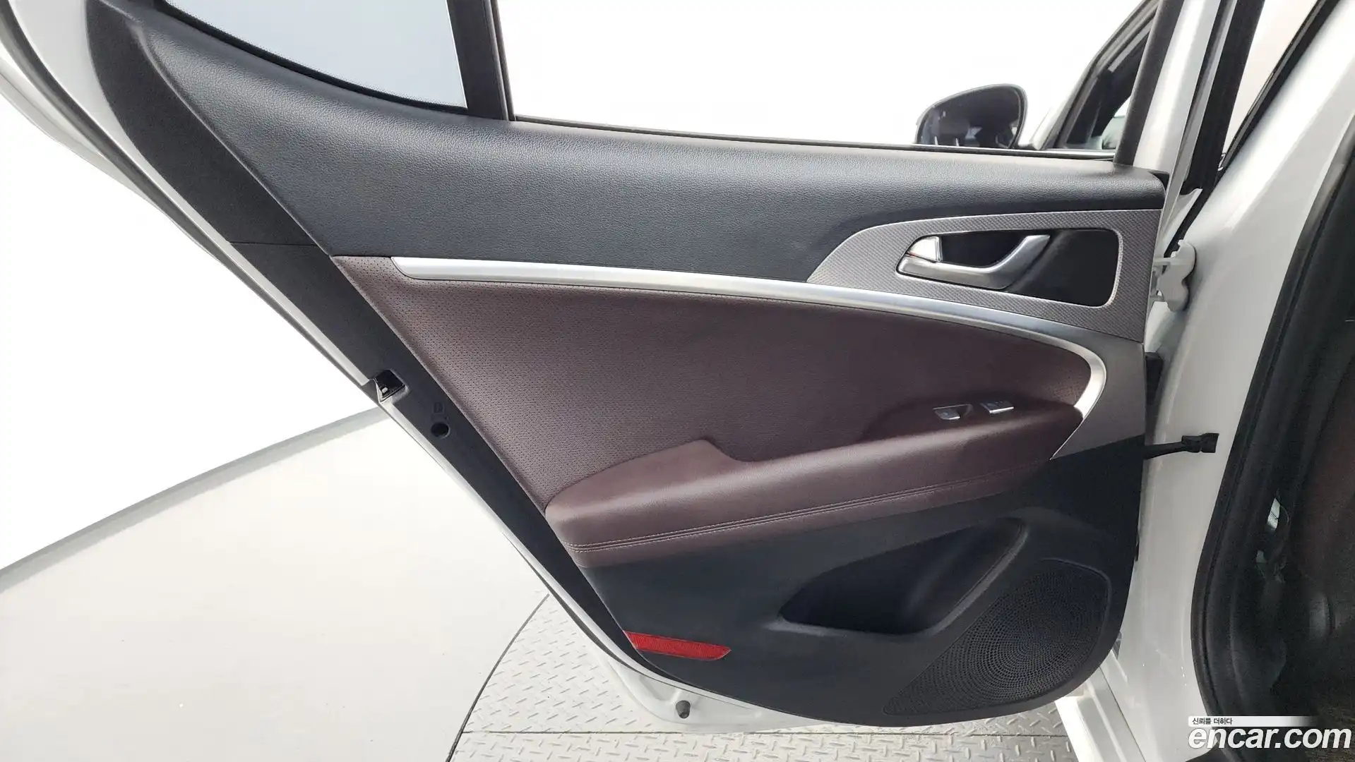 G70 Genesis 2021.3-INNER-035