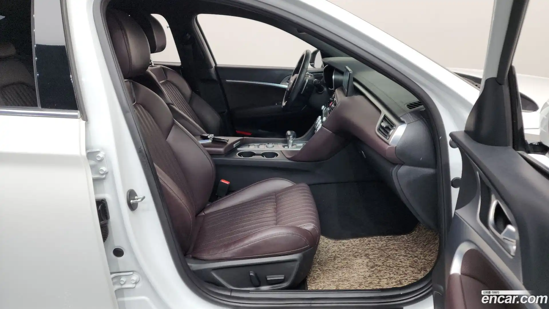 G70 Genesis 2021.3-INNER-036