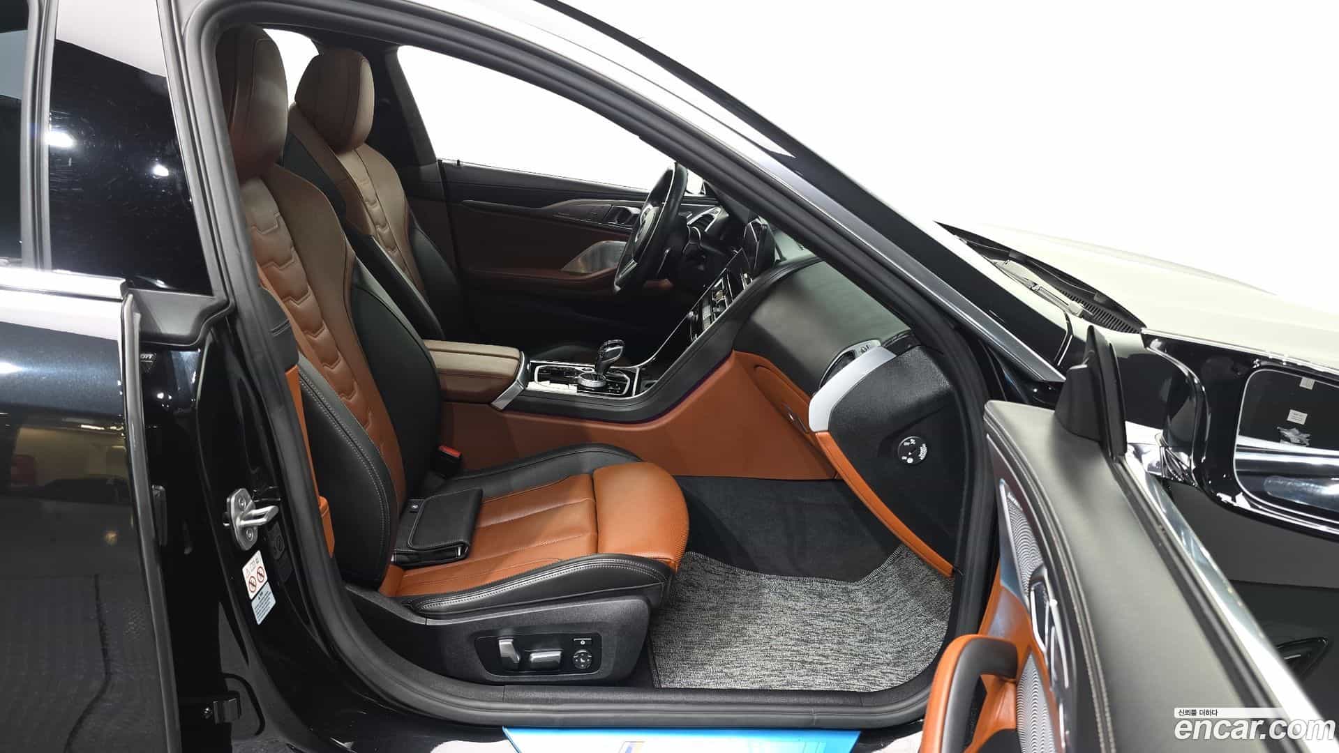 8-Series BMW 2023.4-OPTION-015