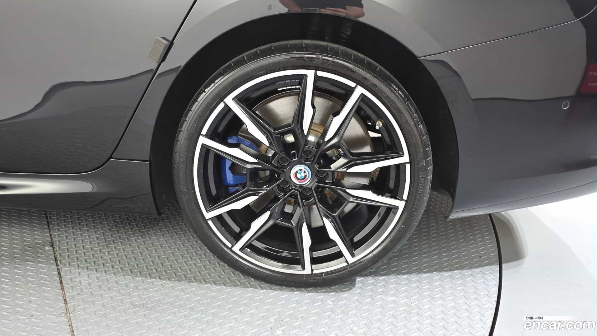 8-Series BMW 2023.4-OUTER-031