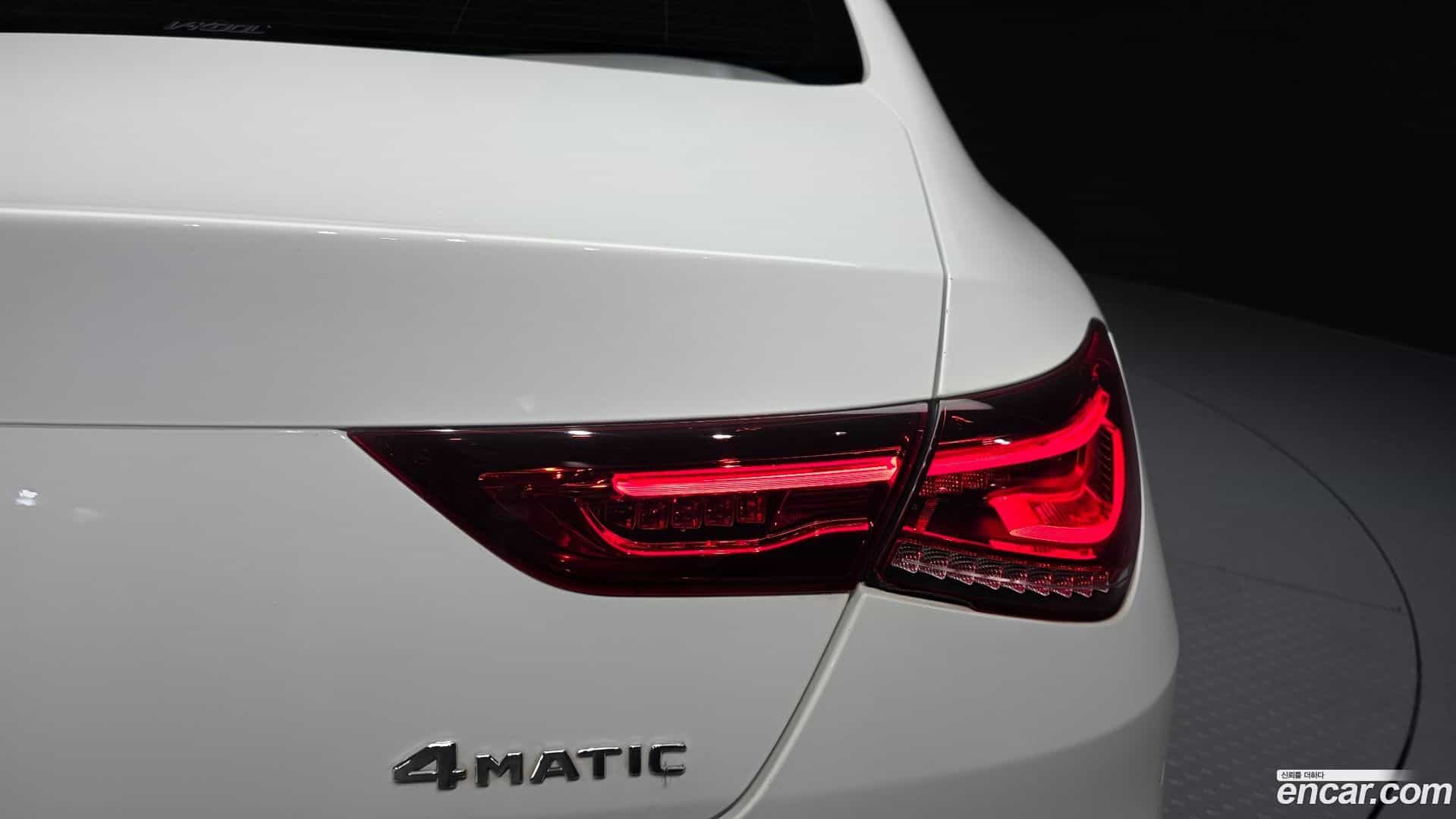 CLA-Class Mercedes-Benz 2020.2-OUTER-033
