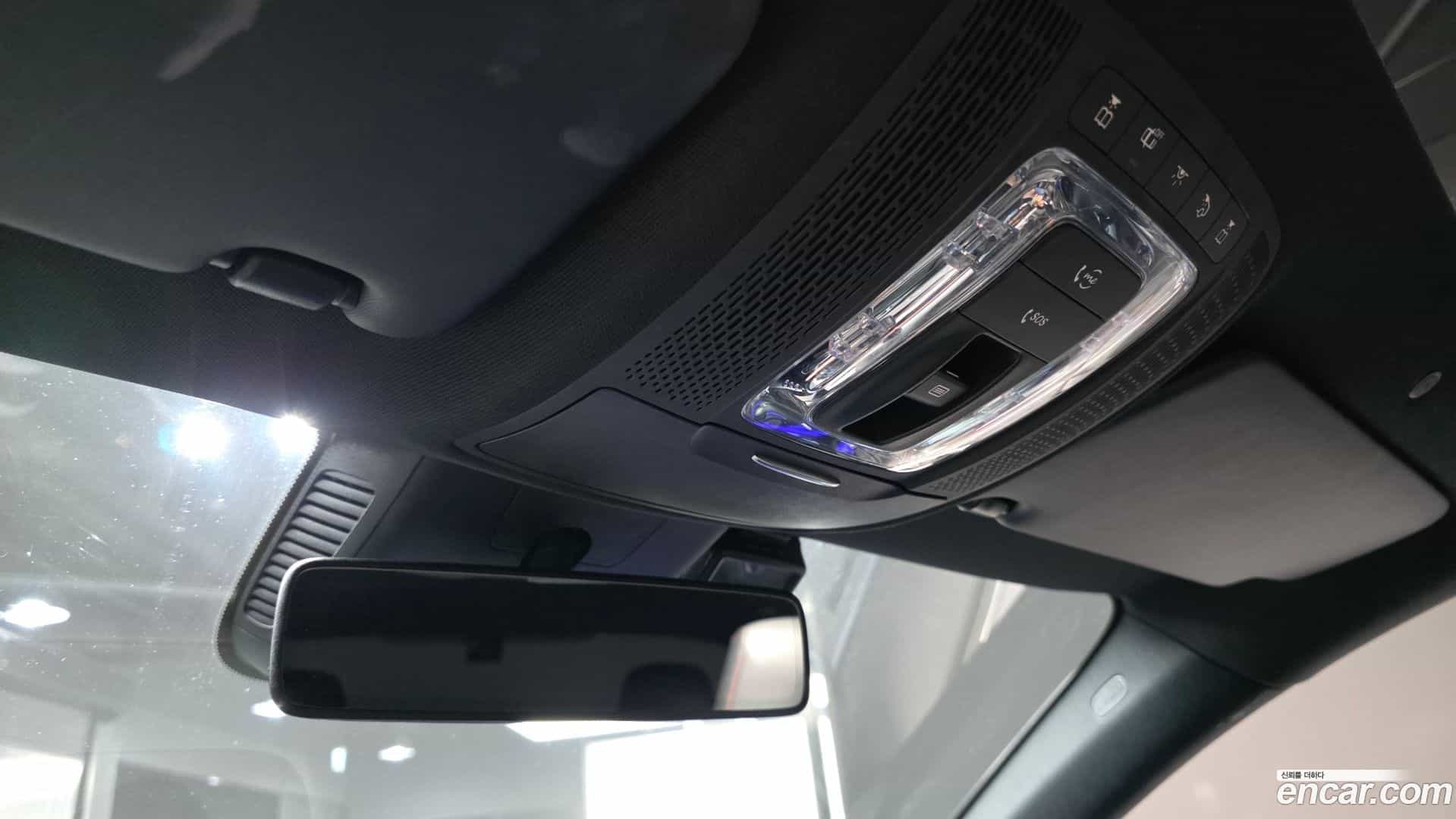 CLA-Class Mercedes-Benz 2020.2-OPTION-040