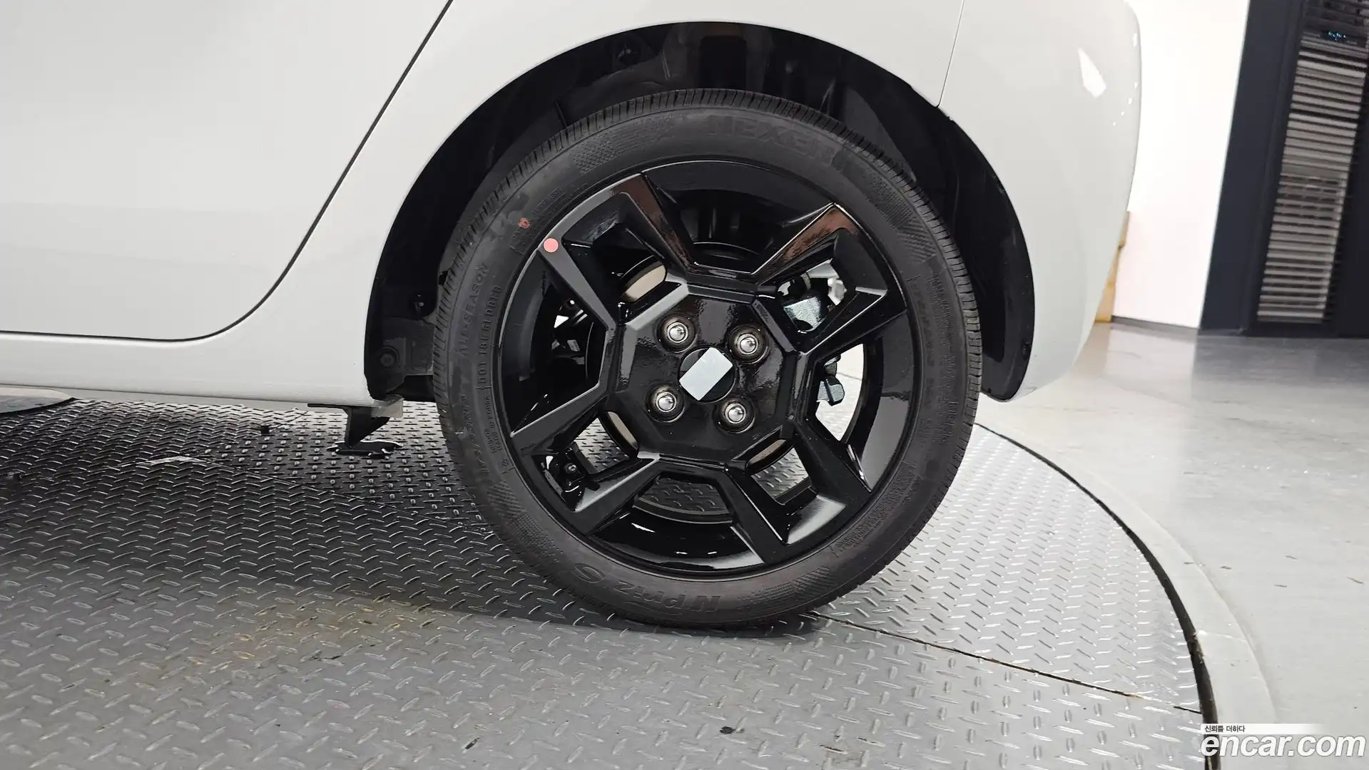 RAY Kia 2026.5-OUTER-031