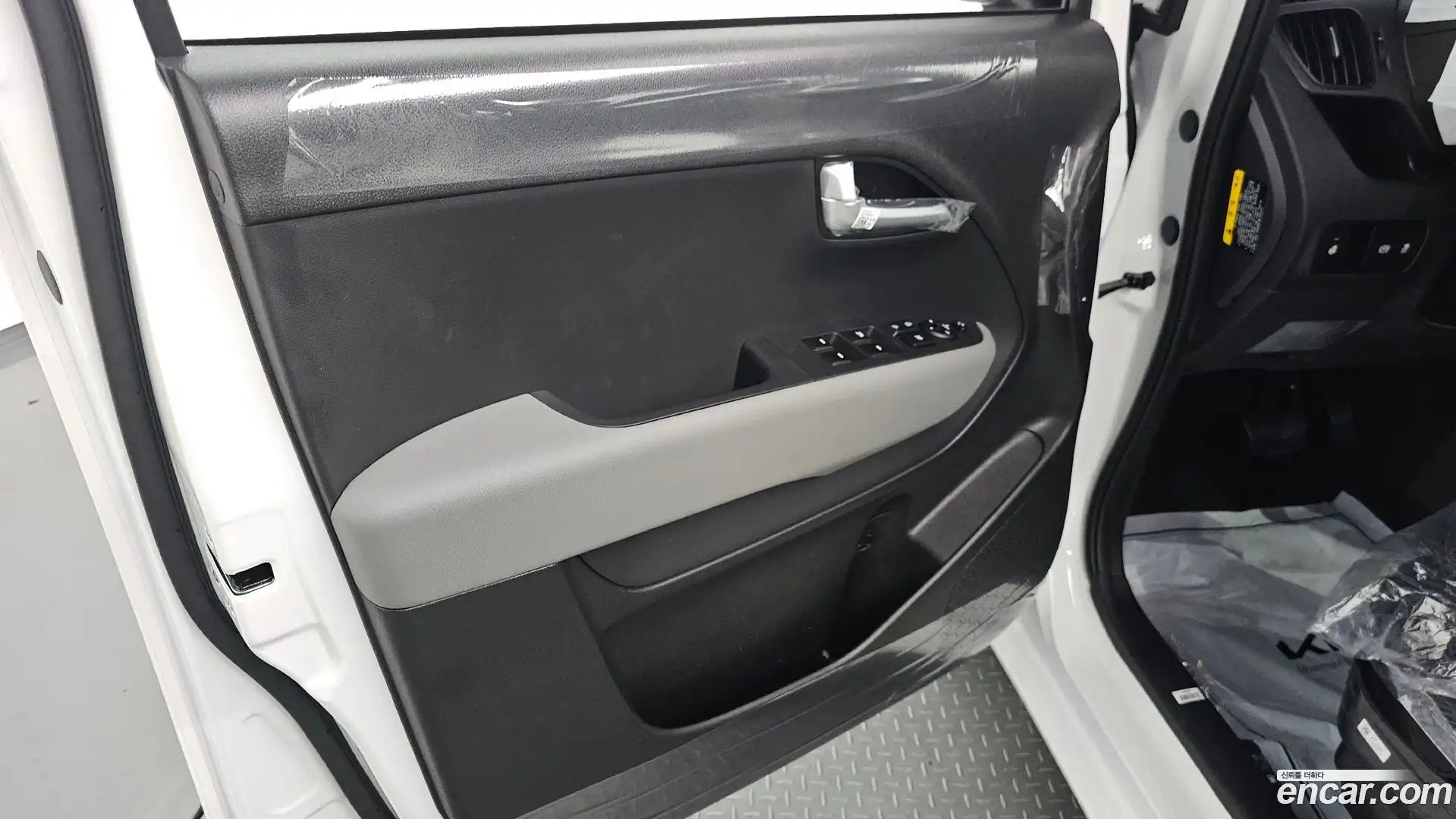 RAY Kia 2026.5-INNER-034
