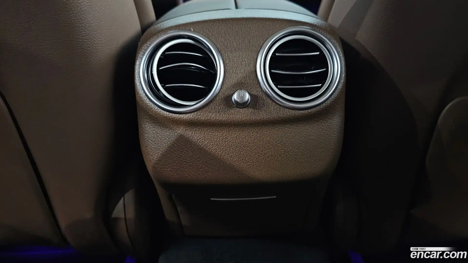 E-Class Mercedes-Benz 2018.1-OPTION-045