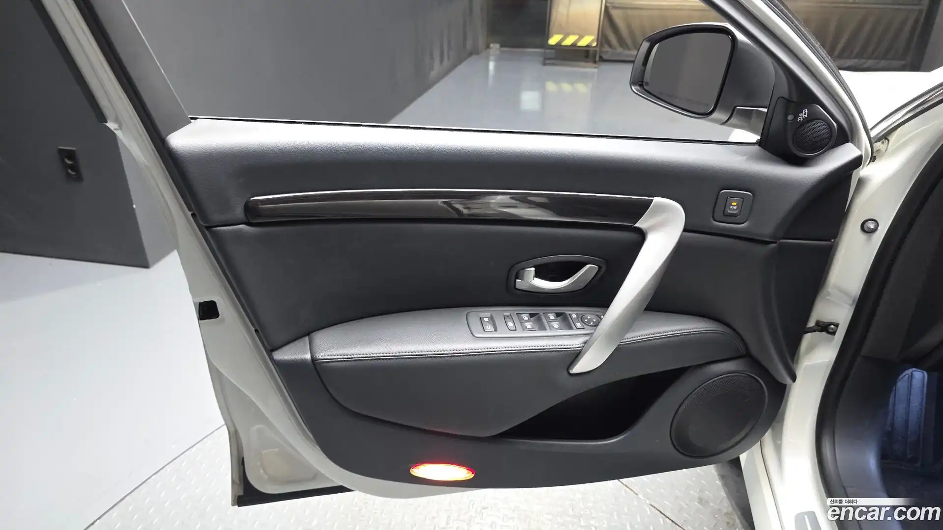 SM7 Renault Korea 2018.11-INNER-034