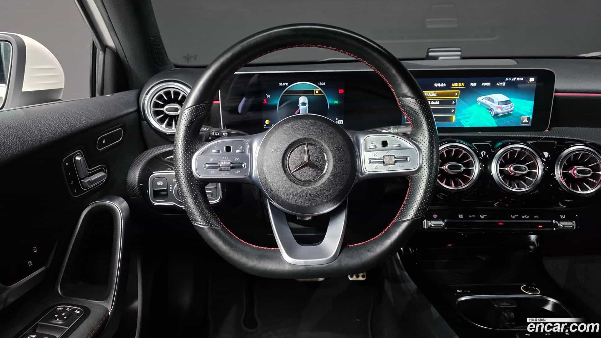 A-Class Mercedes-Benz 2020.3-OPTION-019