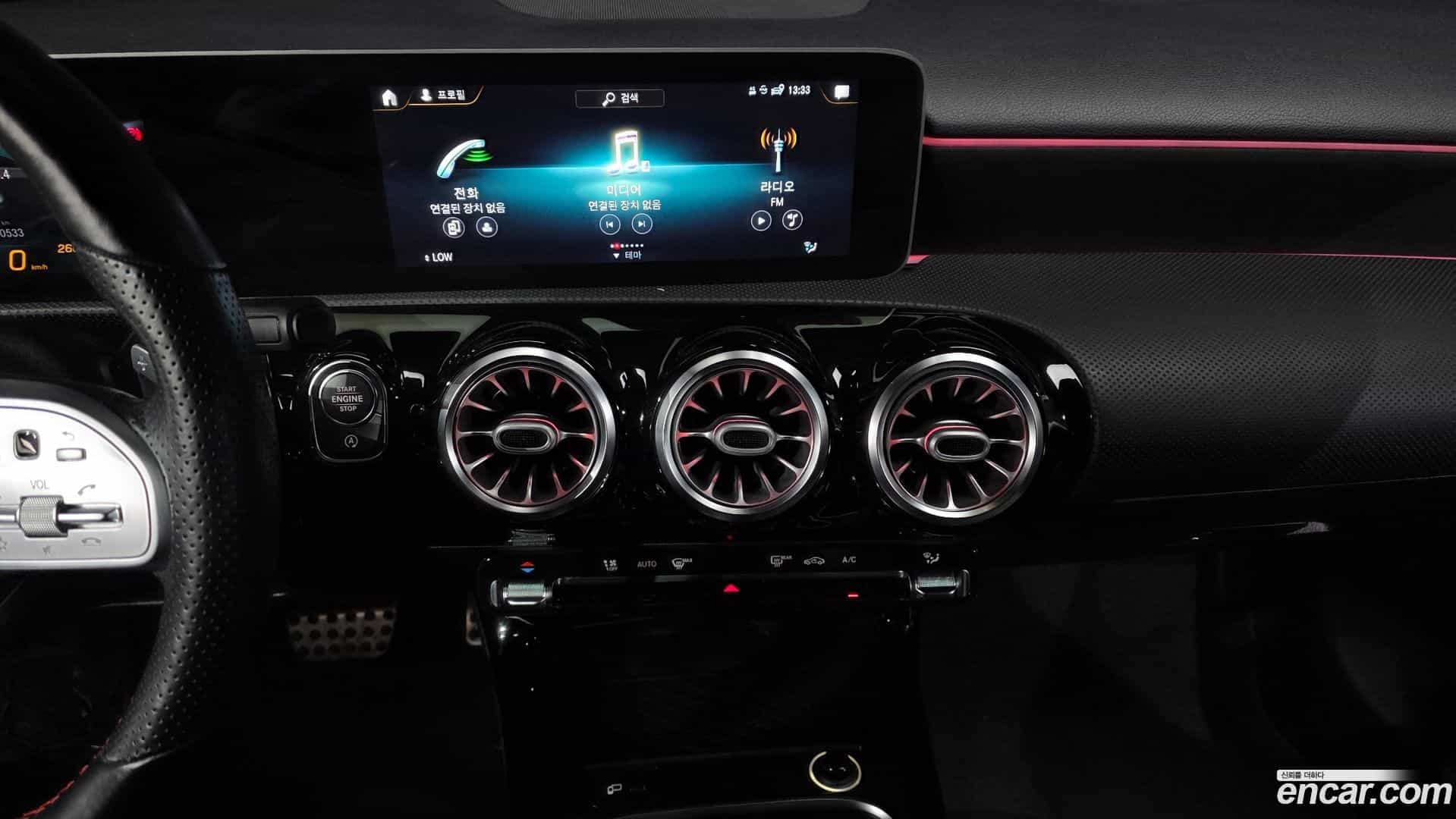 A-Class Mercedes-Benz 2020.3-OPTION-044