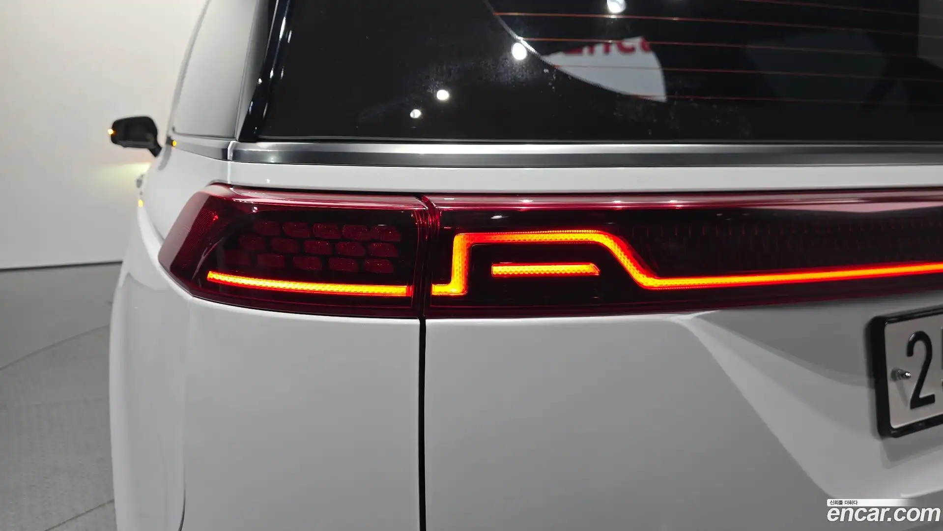 Canival Kia 2023.1-OUTER-033
