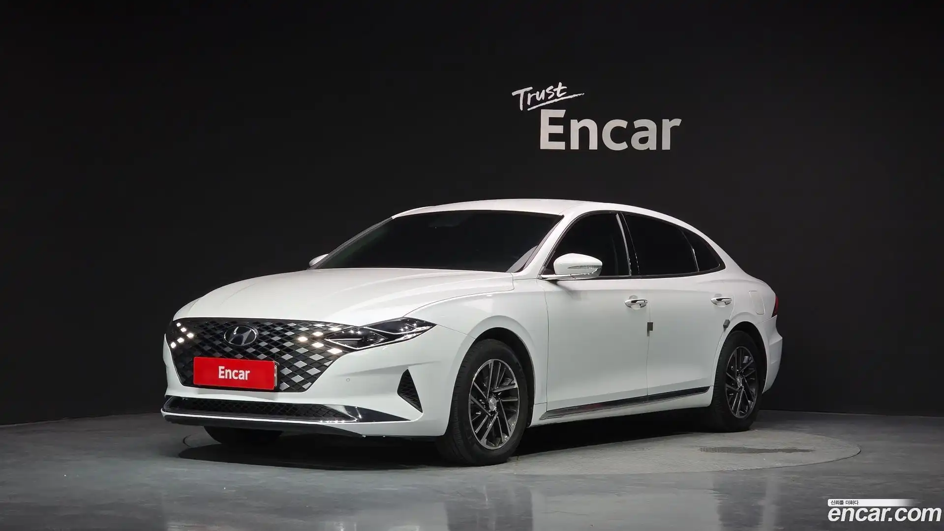 Grandeur Hyundai 2021.3-OUTER-001
