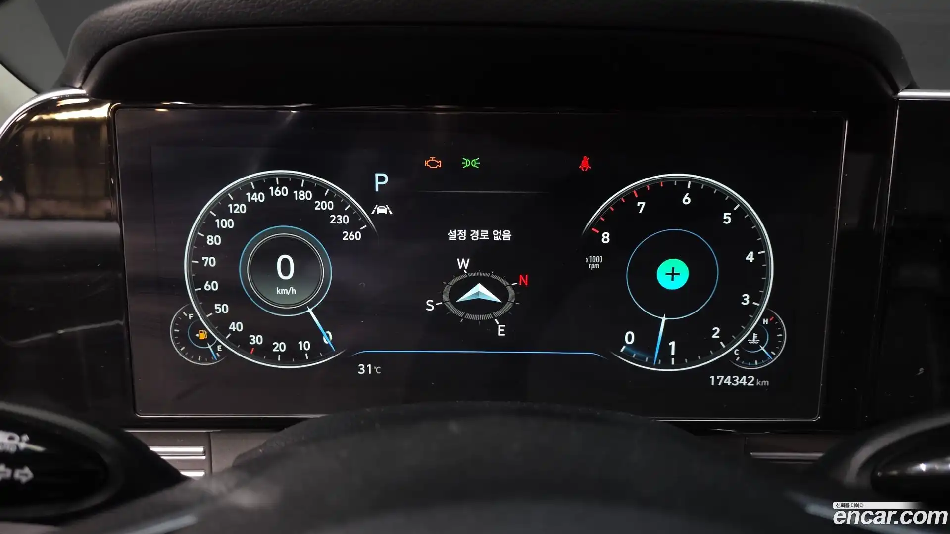 Grandeur Hyundai 2021.3-INNER-008