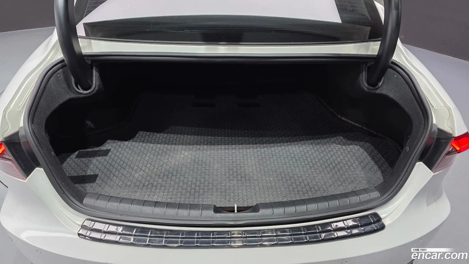 Grandeur Hyundai 2021.3-OPTION-021