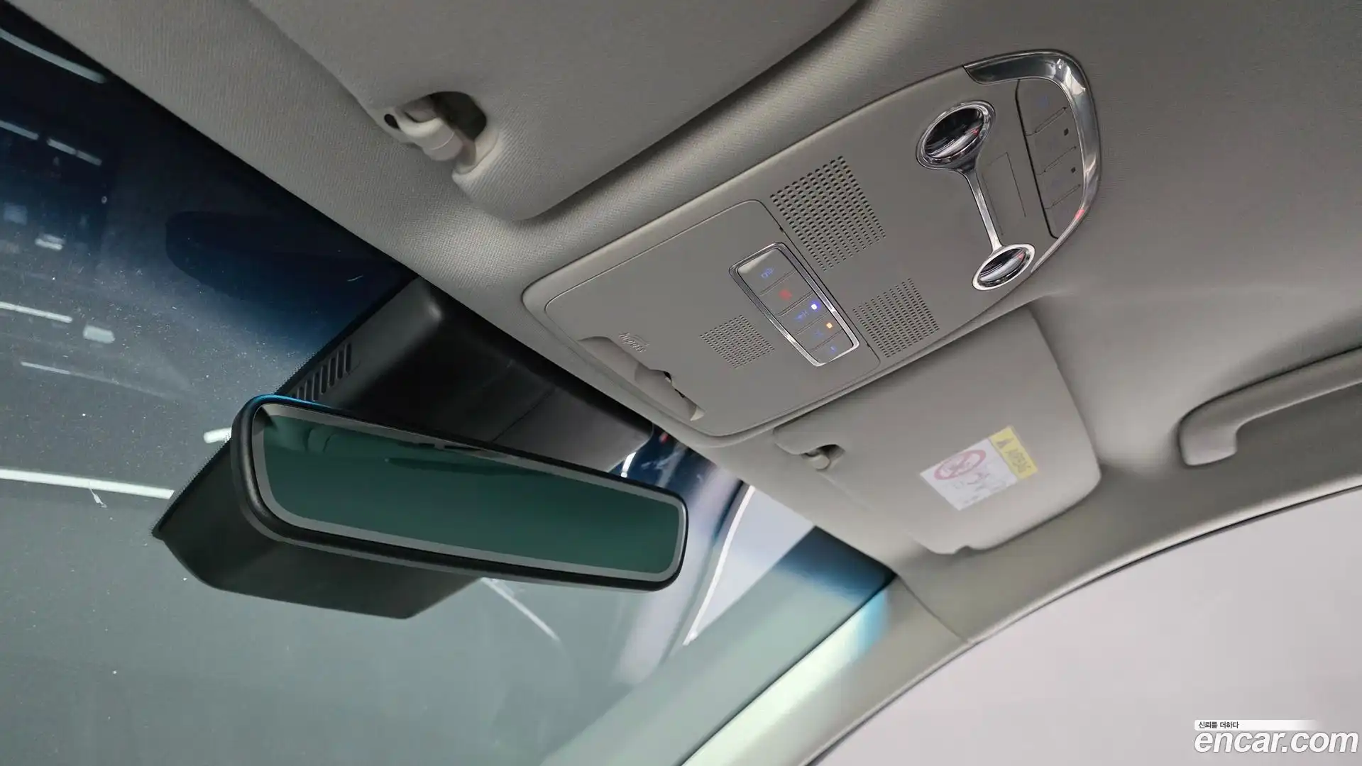 Grandeur Hyundai 2021.3-OPTION-022