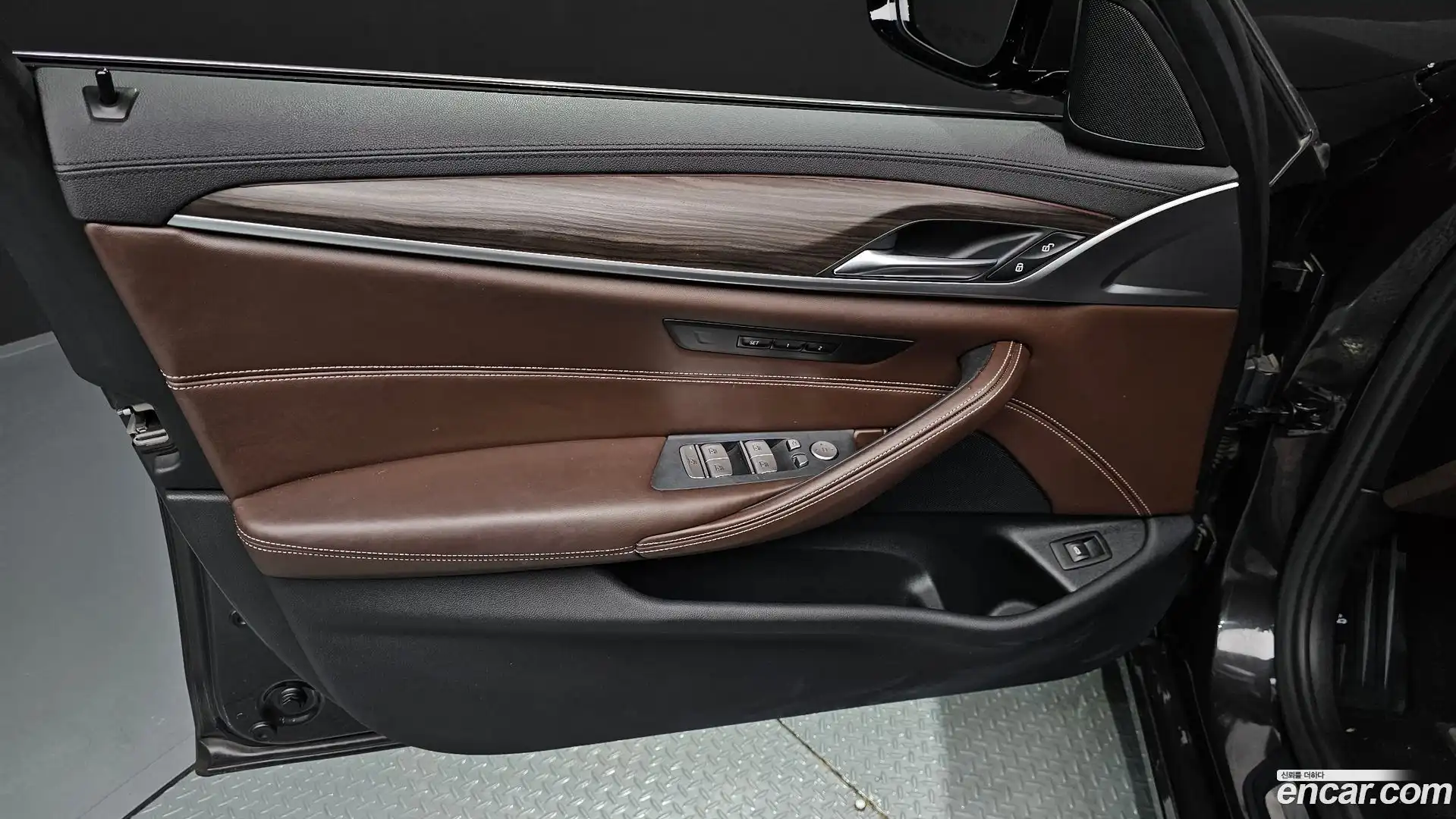 5-Series BMW 2020.3-INNER-034