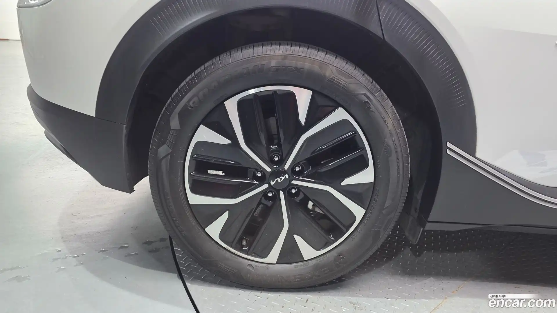 EV6 Kia 2021.10-OUTER-005