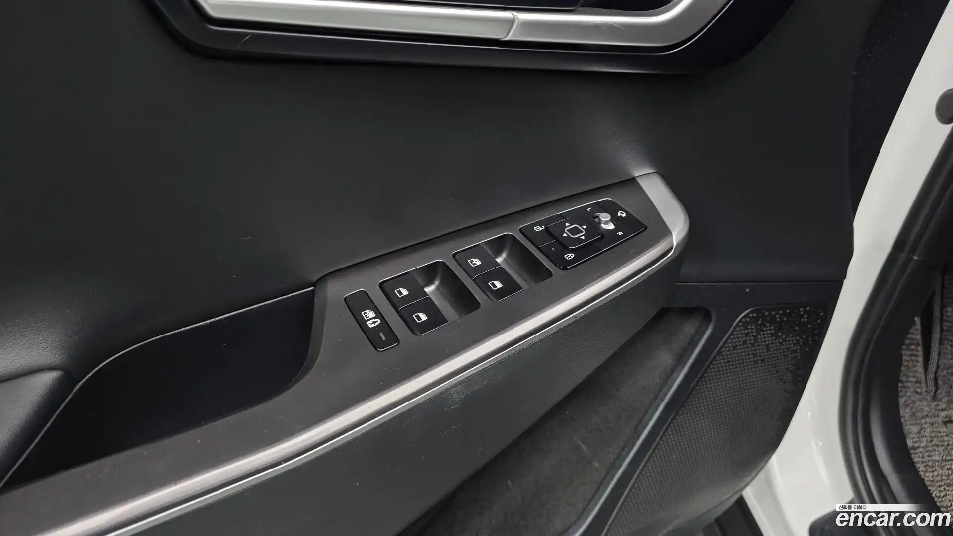 EV6 Kia 2021.10-OPTION-040