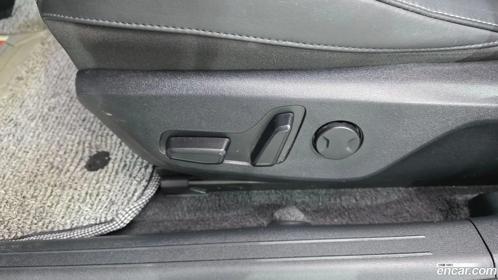 EV6 Kia 2021.10-OPTION-046