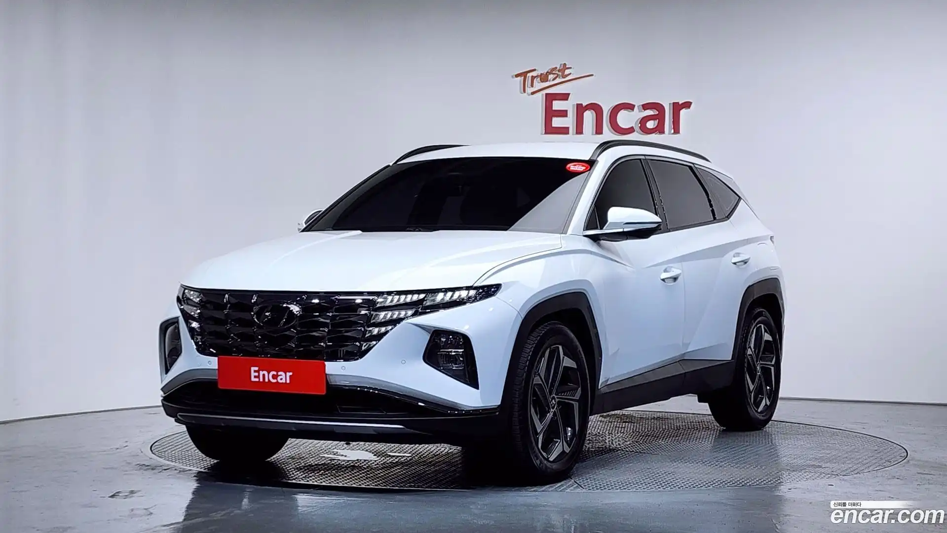 Tucson Hyundai 2023.2-OUTER-001