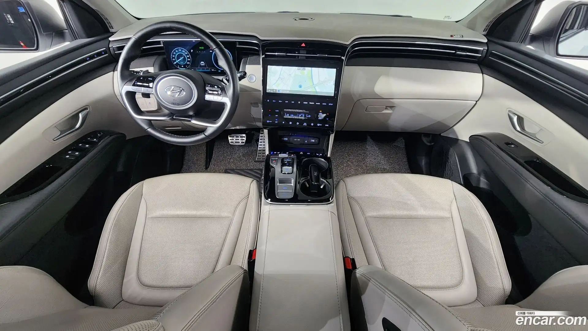 Tucson Hyundai 2023.2-INNER-007