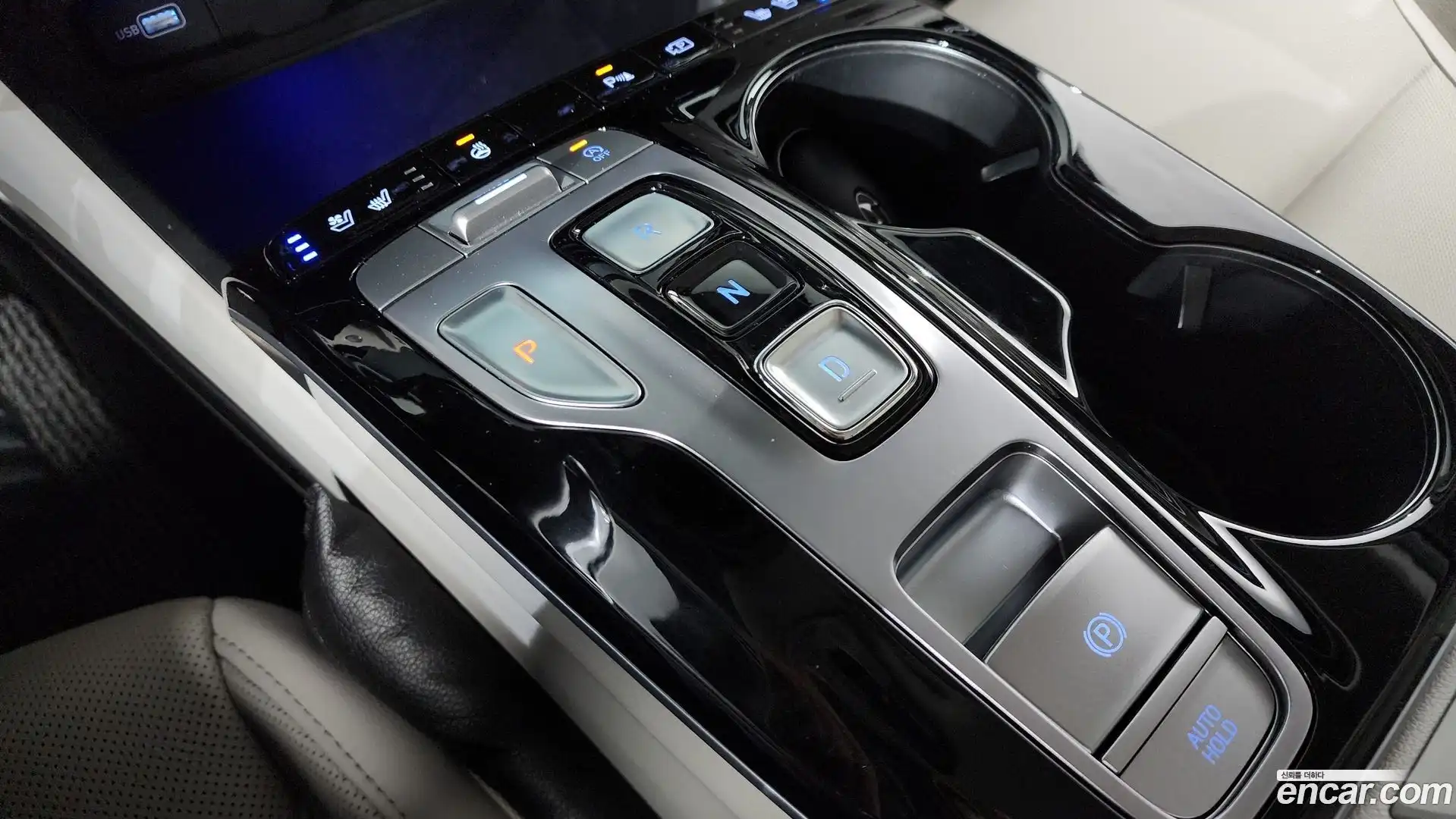Tucson Hyundai 2023.2-INNER-009