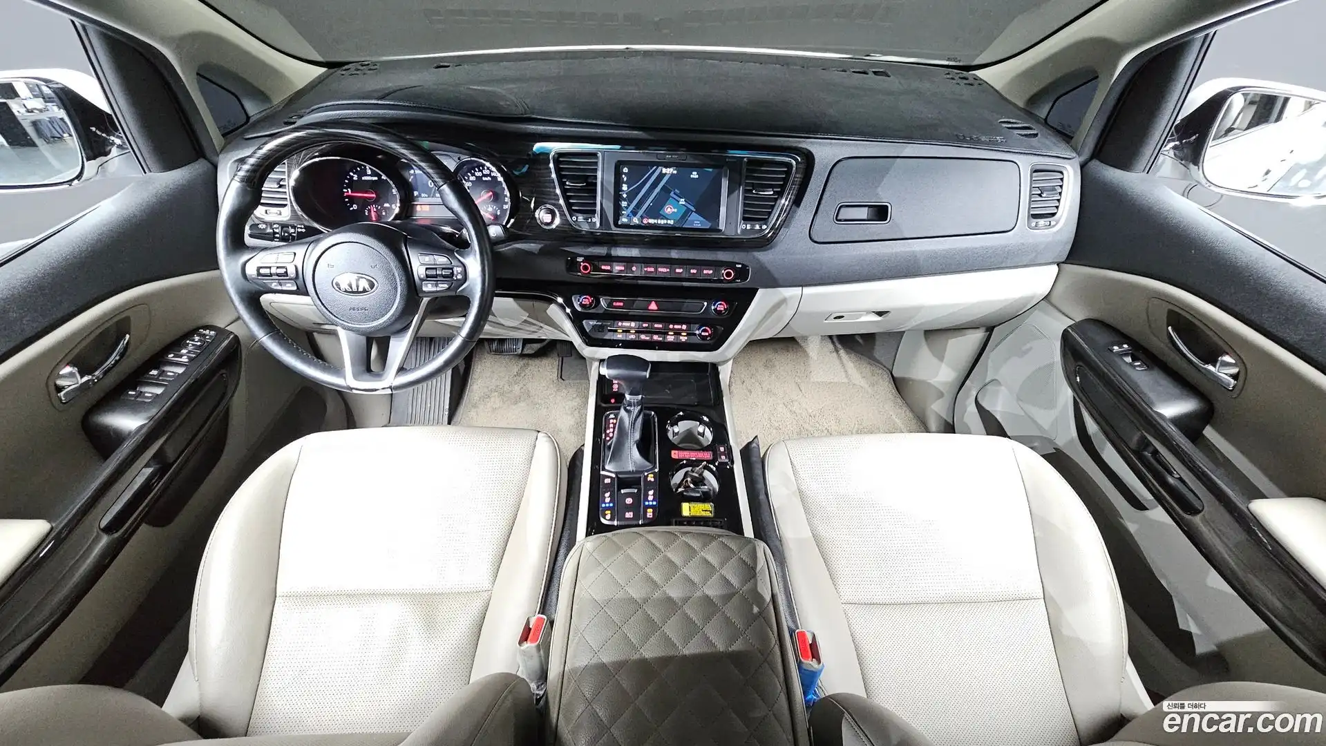 Canival Kia 2020.1-INNER-007