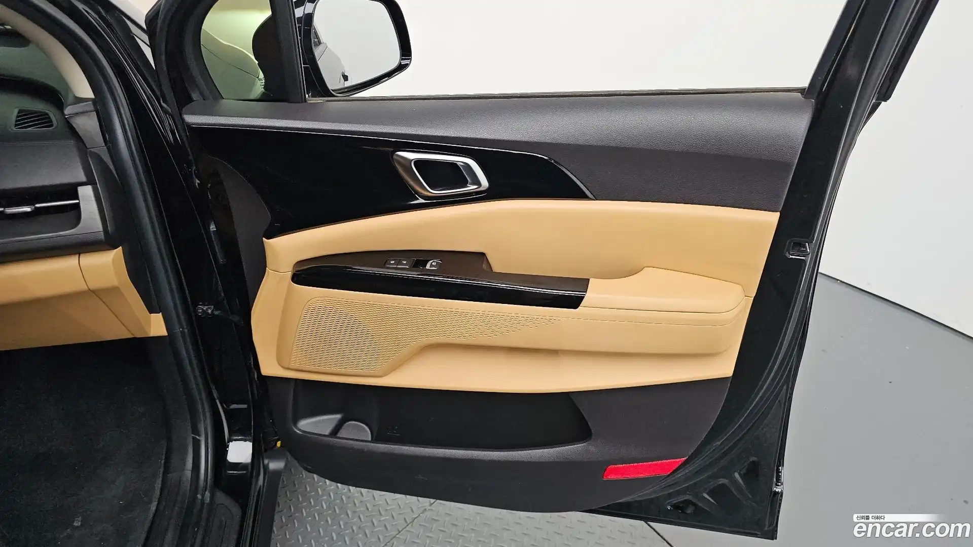 Canival Kia 2021.1-INNER-035