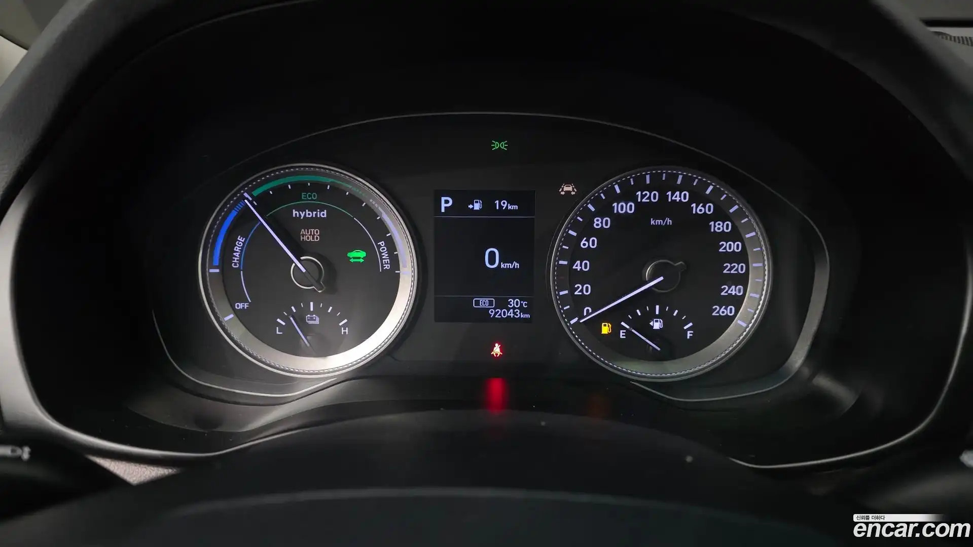 Grandeur Hyundai 2017.3-INNER-008