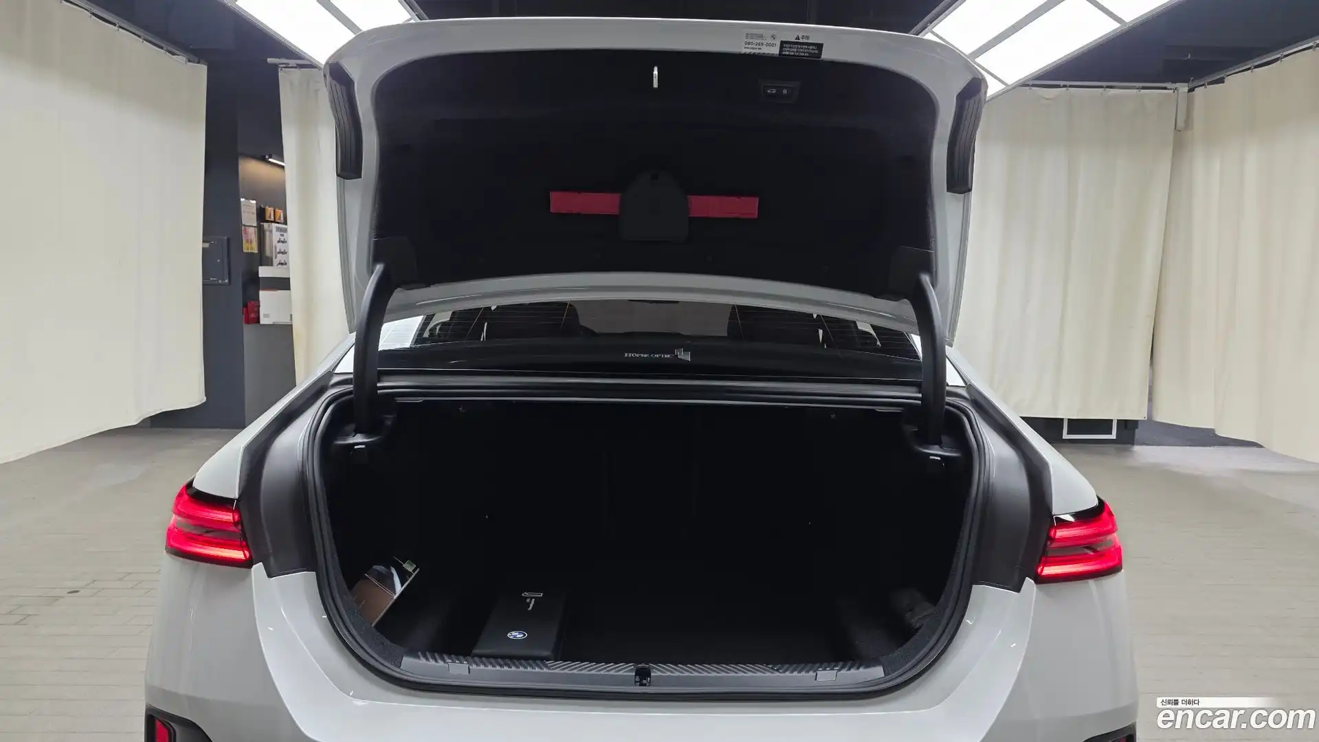 5-Series BMW 2025.10-OPTION-023