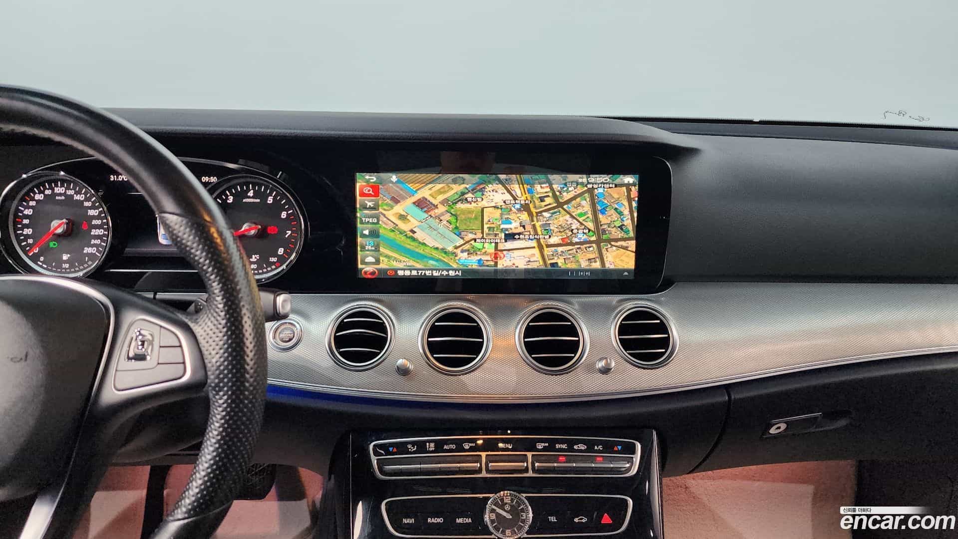 E-Class Mercedes-Benz 2017.1-OPTION-017