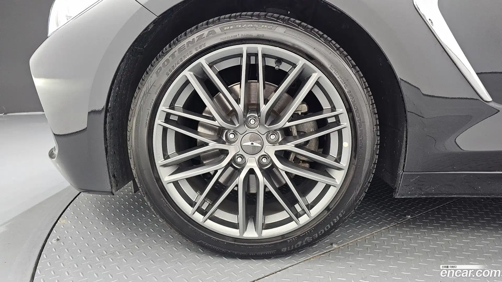 G70 Genesis 2018.5-OUTER-005