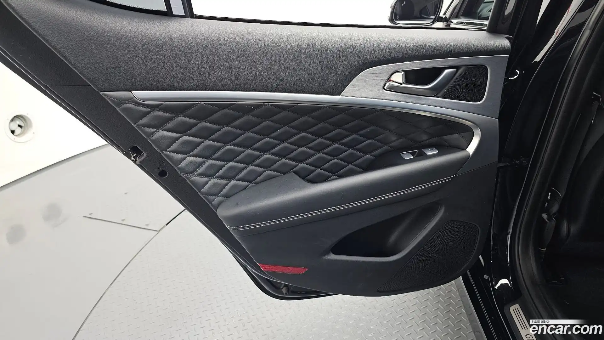 G70 Genesis 2018.5-INNER-035