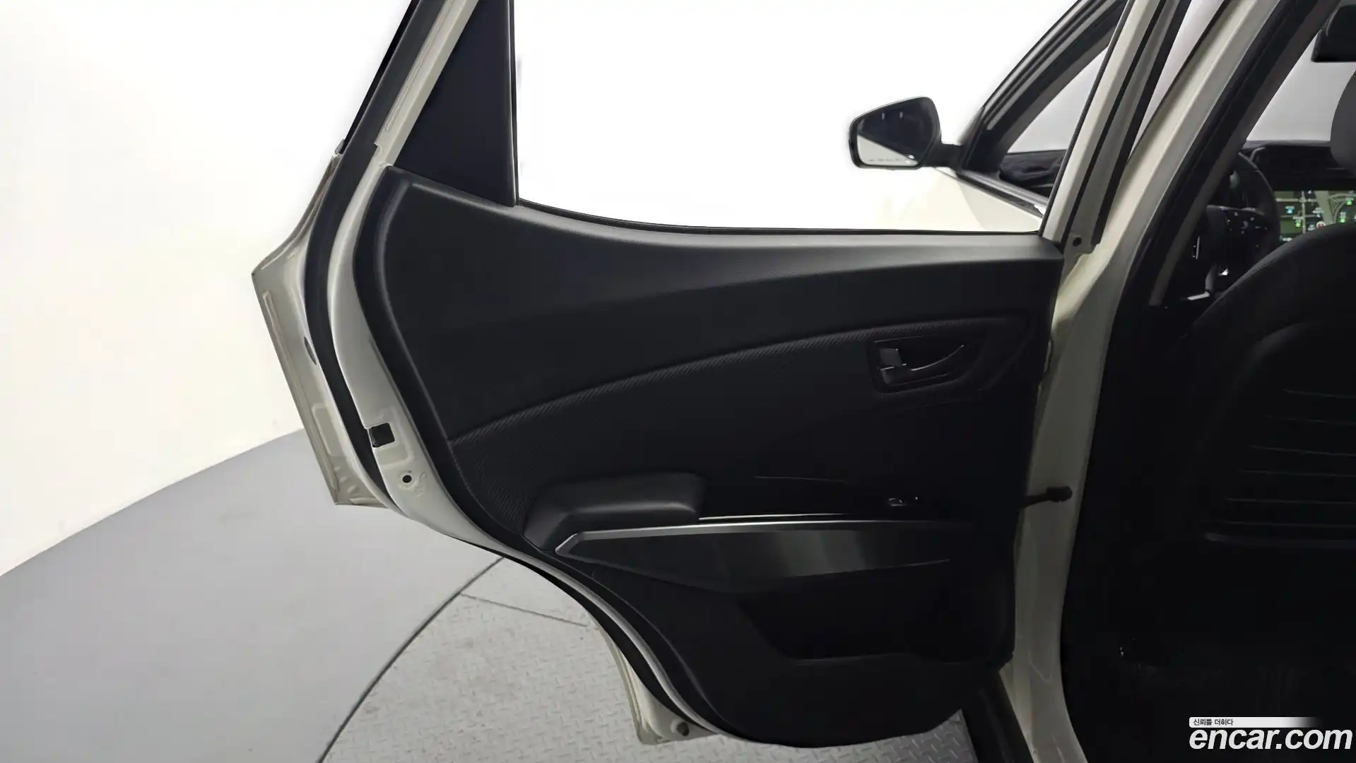 TIBOLI KG Mobility 2020.11-INNER-035
