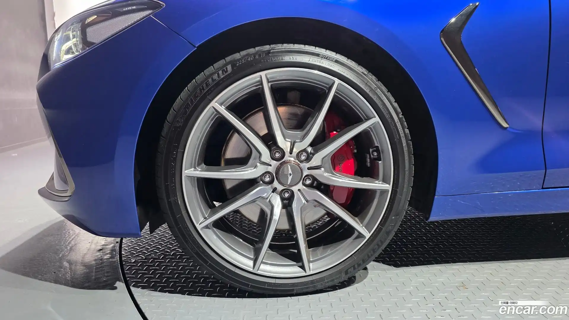 G70 Genesis 2018.8-OUTER-005