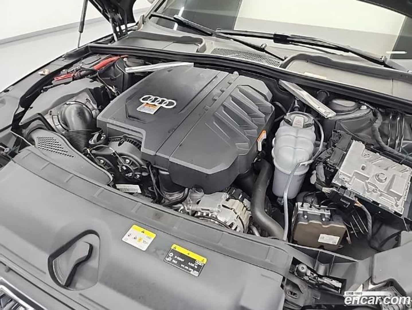 A4 Audi 2021.10-OUTER-005