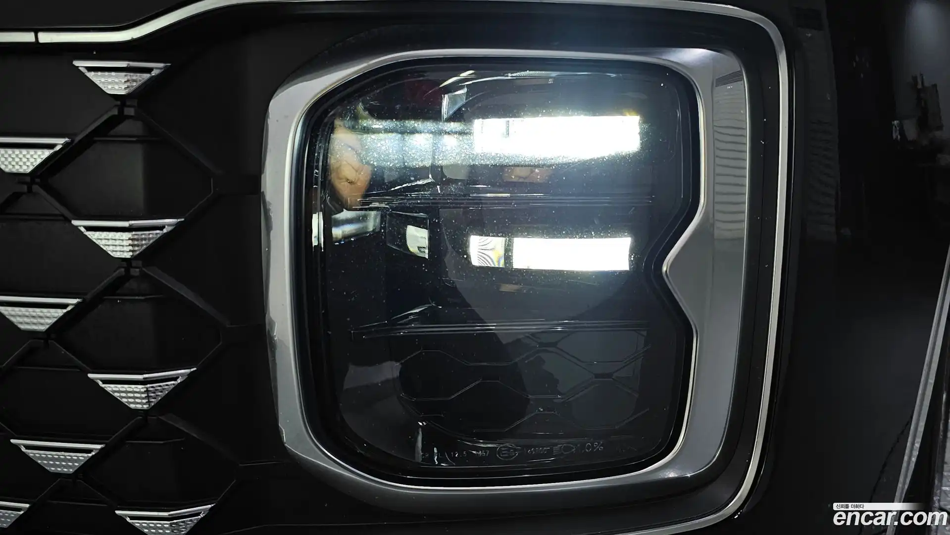Grandeur Hyundai 2023.0-OUTER-032