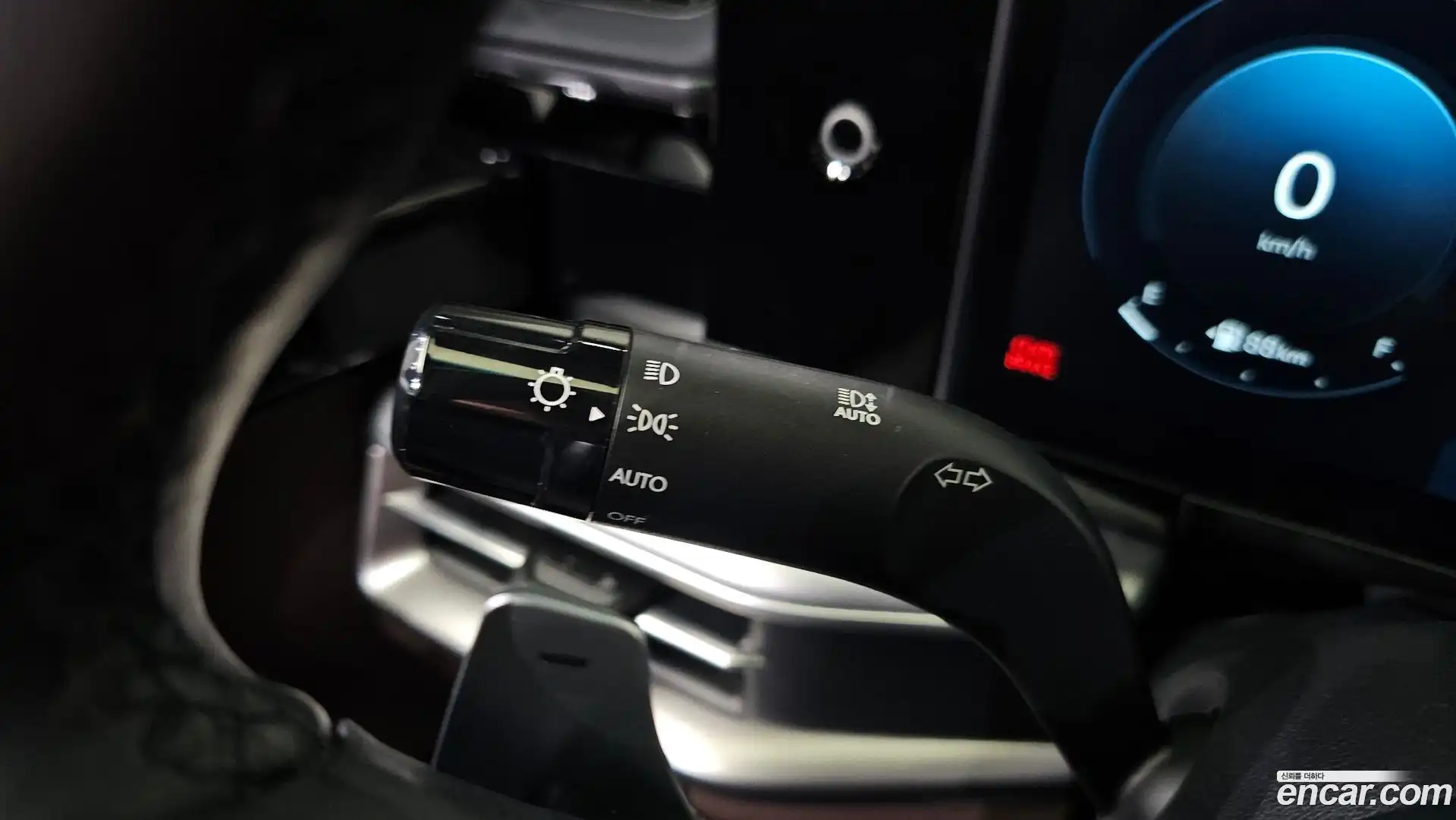 Grandeur Hyundai 2023.0-OPTION-043