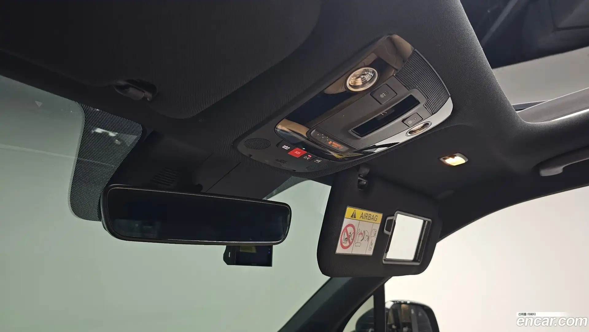 Sorento Kia 2022.4-OPTION-048