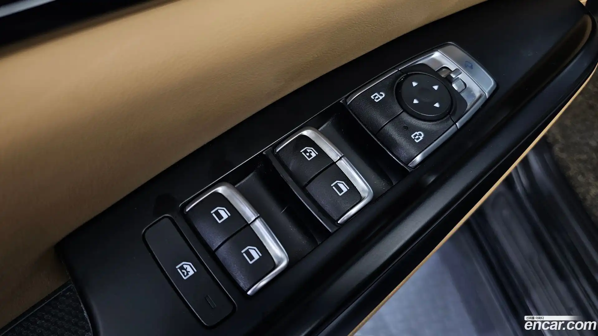Canival Kia 2021.5-OPTION-042