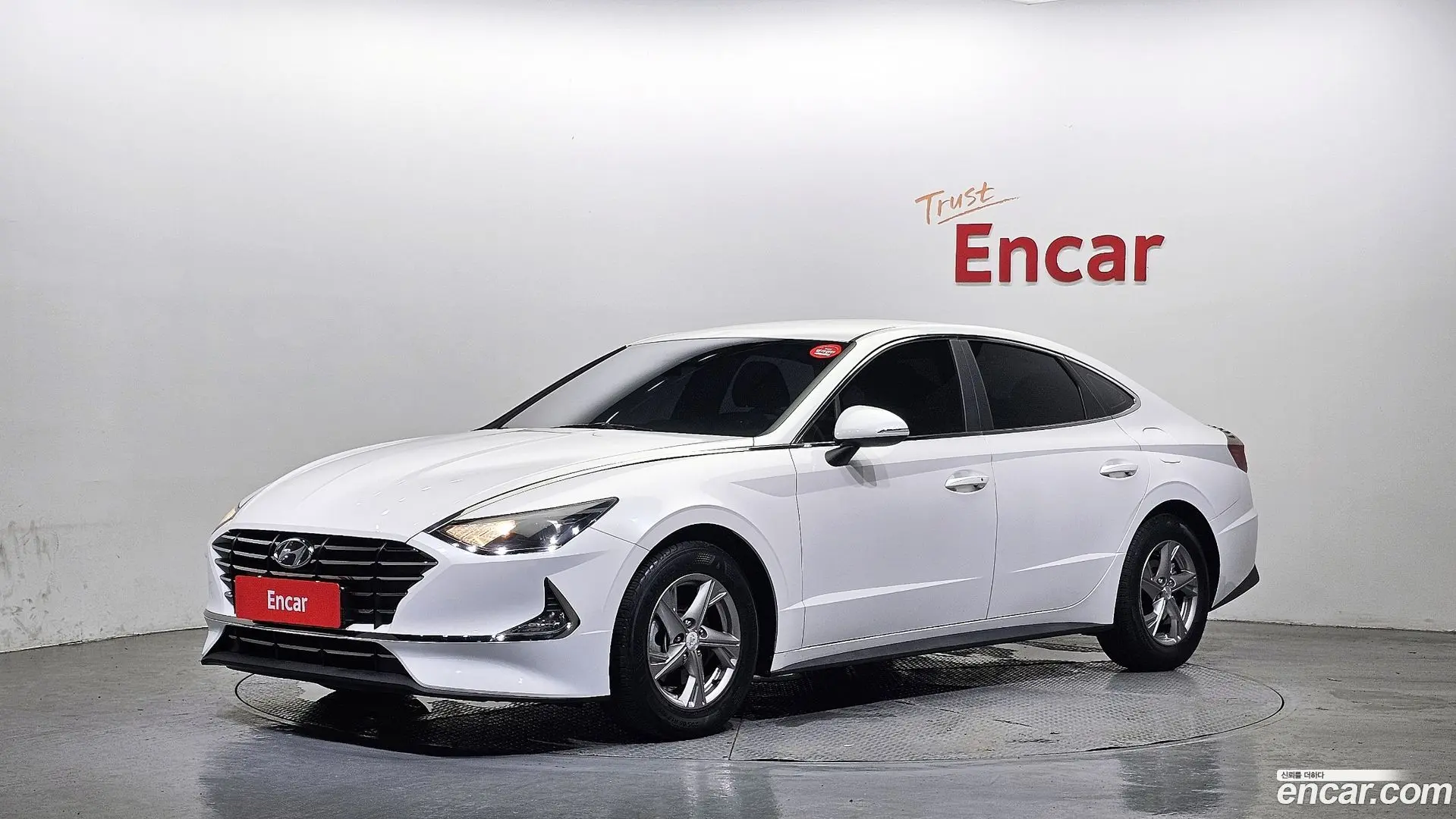 Main__Slider__Photo:Sonata Hyundai 2019.9-0