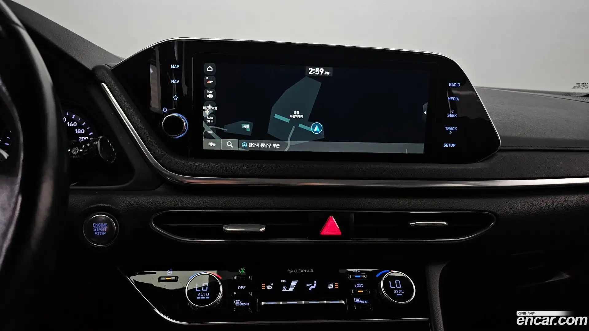 Sonata Hyundai 2019.9-OPTION-017