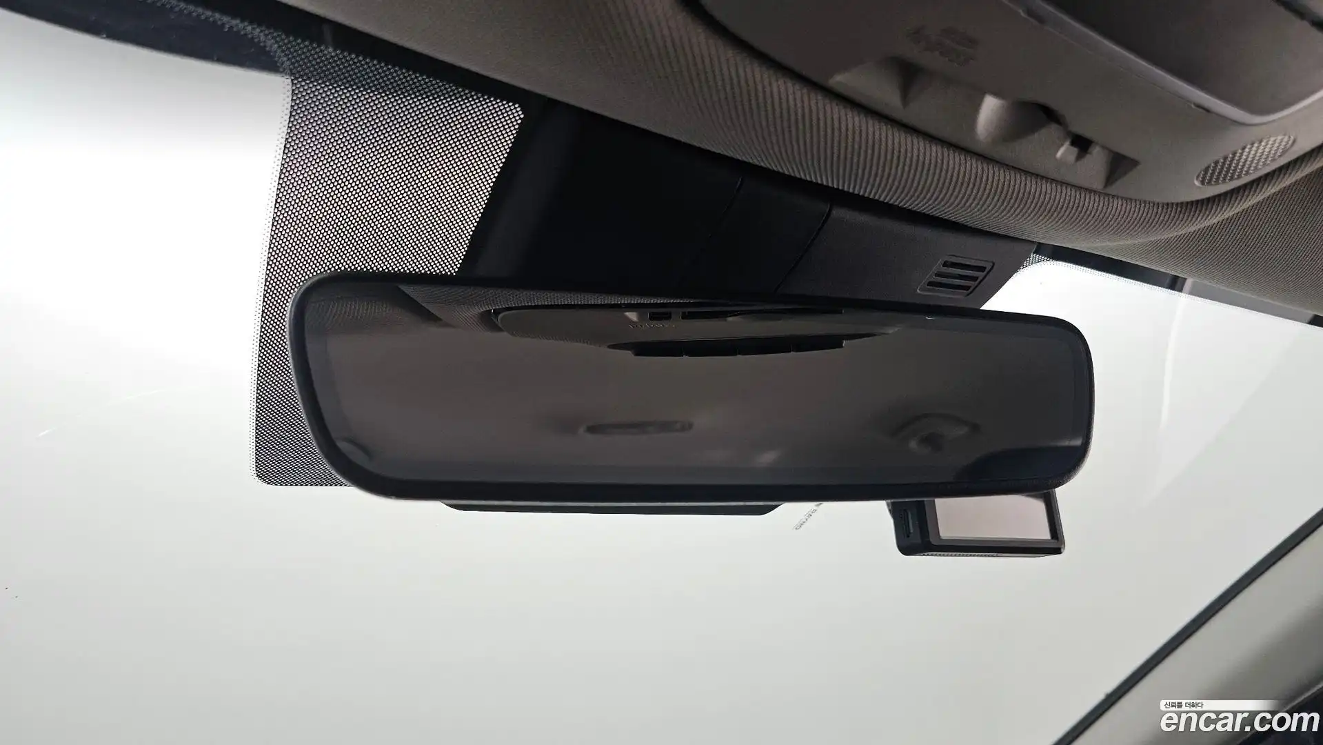 Sonata Hyundai 2019.9-OPTION-023