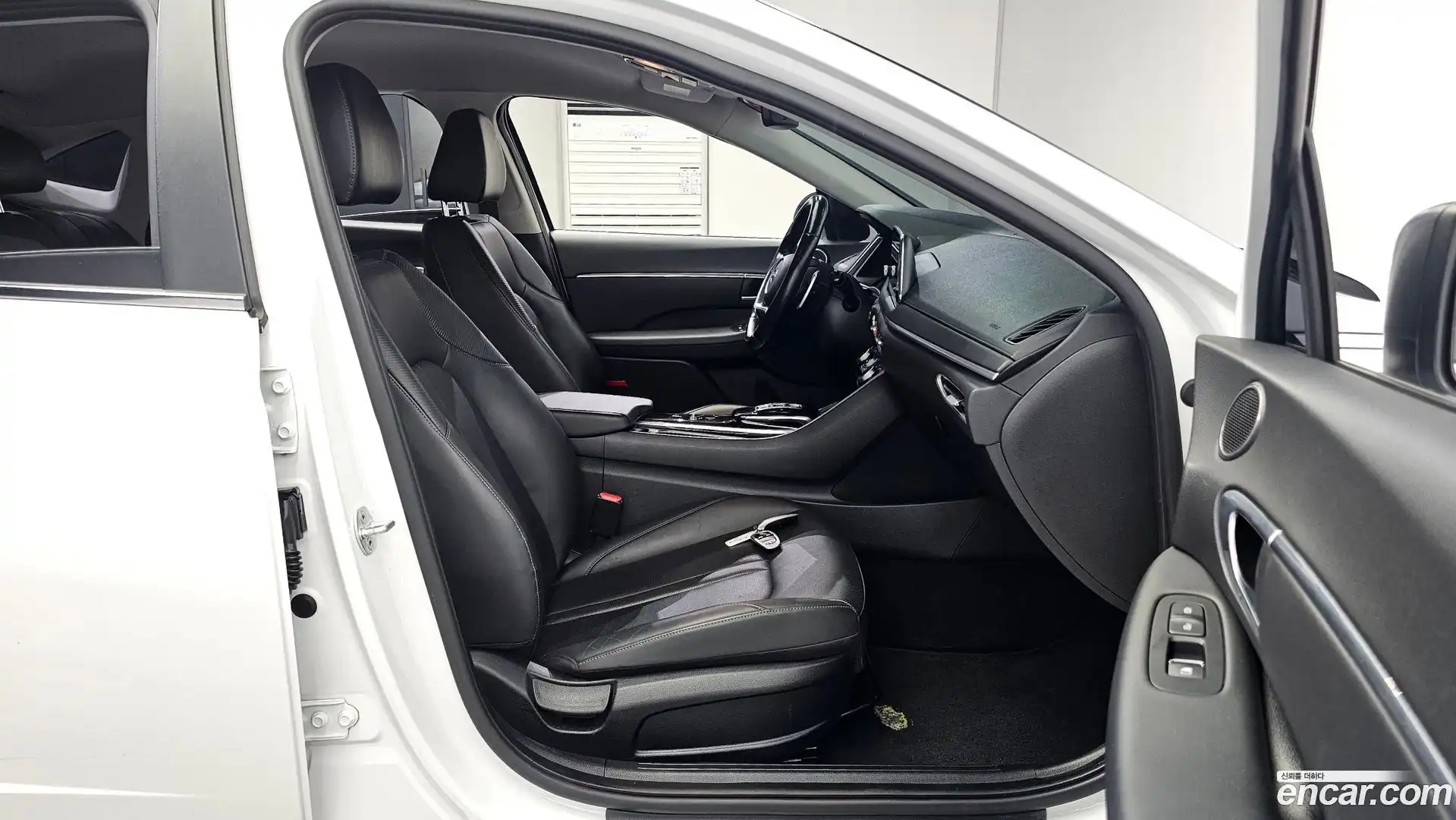 Sonata Hyundai 2019.9-INNER-036