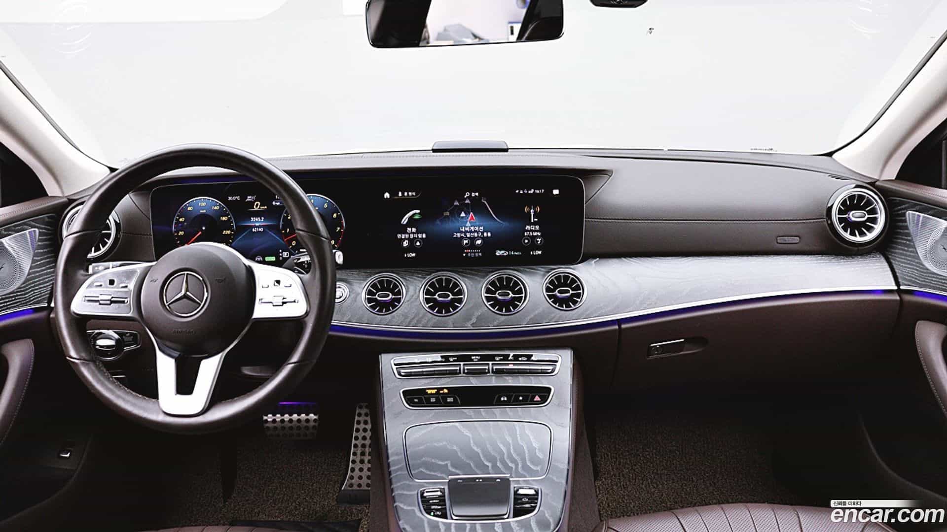 CLS-Class Mercedes-Benz 2021.2-INNER-007