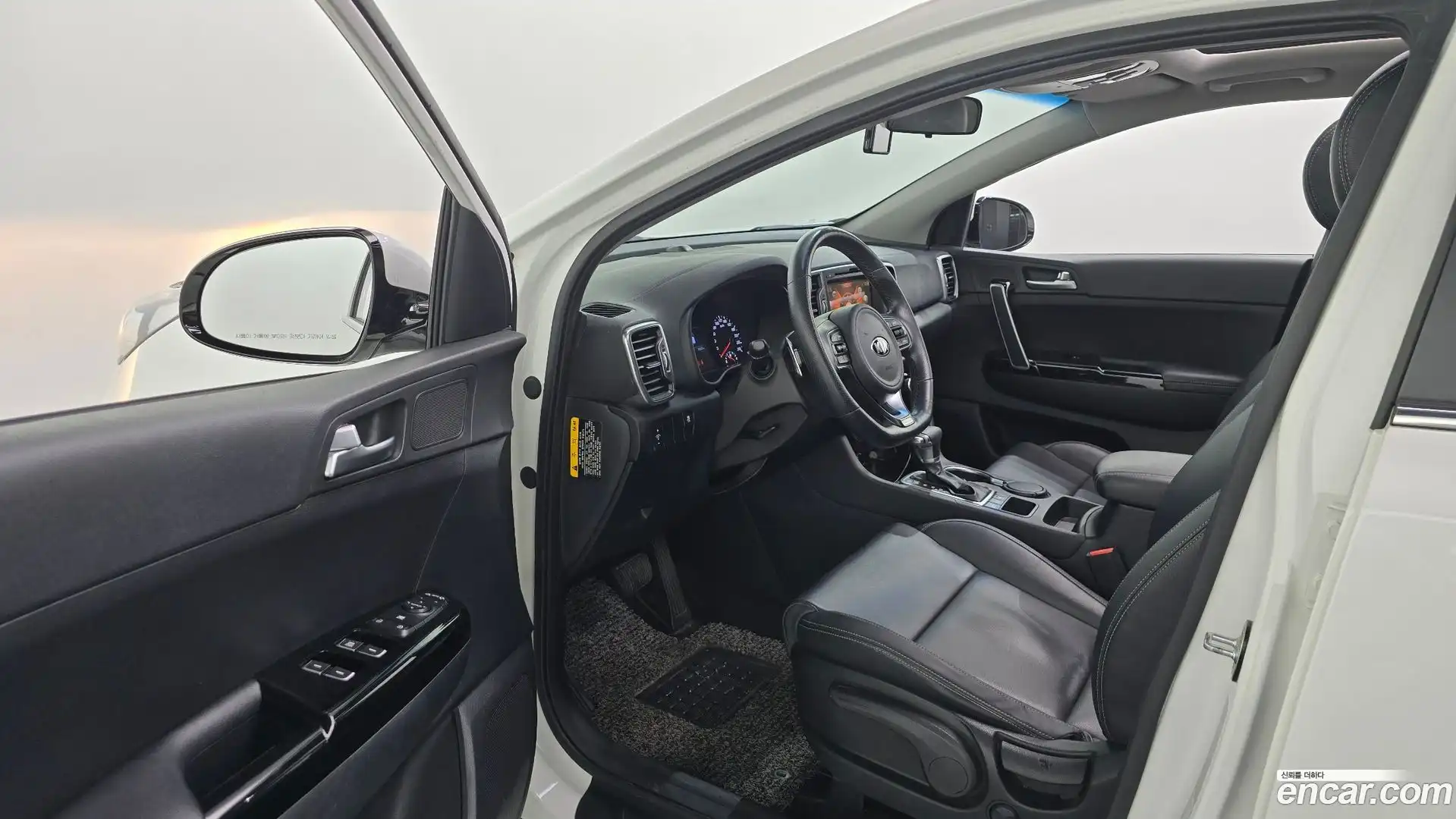 Sportage Kia 2015.9-INNER-010