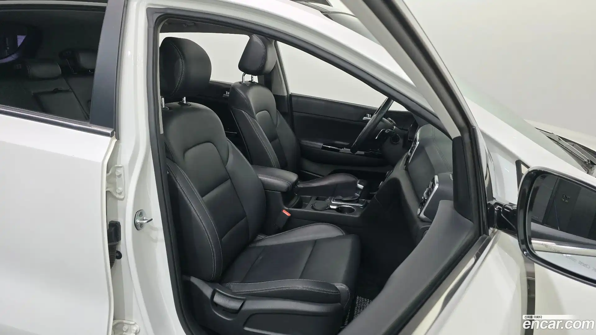 Sportage Kia 2015.9-INNER-036