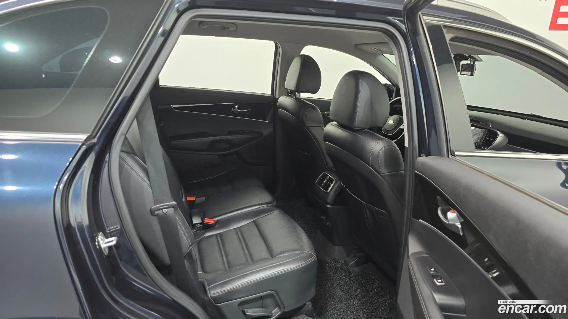 Sorento Kia 2018.0-OPTION-015