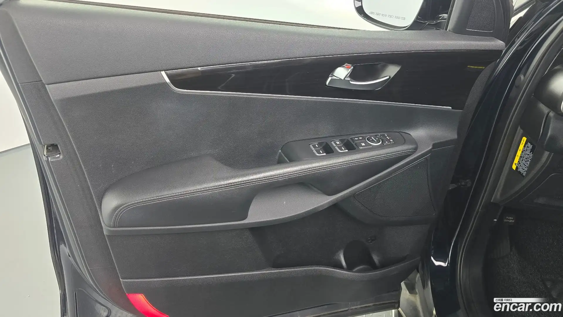 Sorento Kia 2018.0-INNER-034