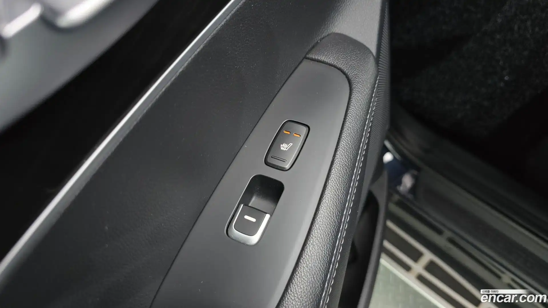 Sorento Kia 2018.0-OPTION-040