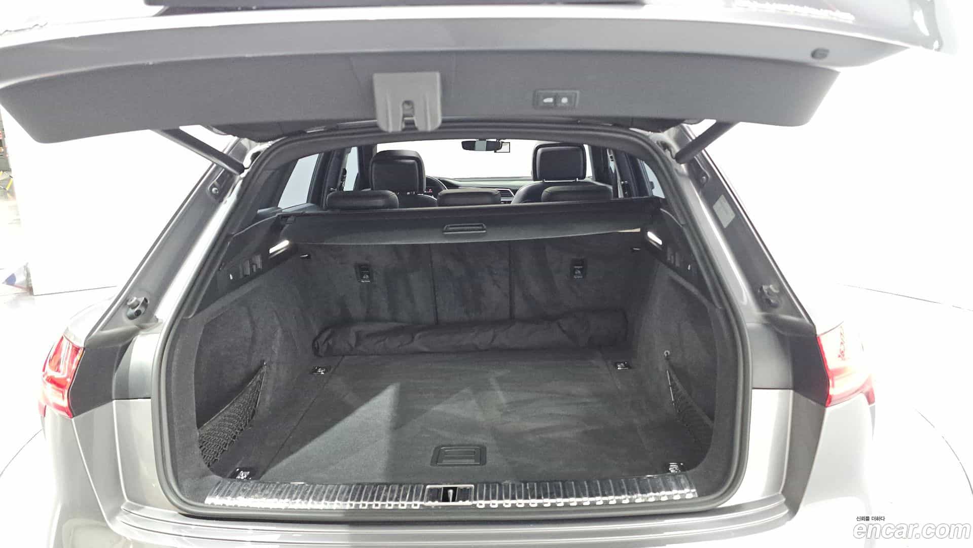 e-tron Audi 2020.11-OPTION-024