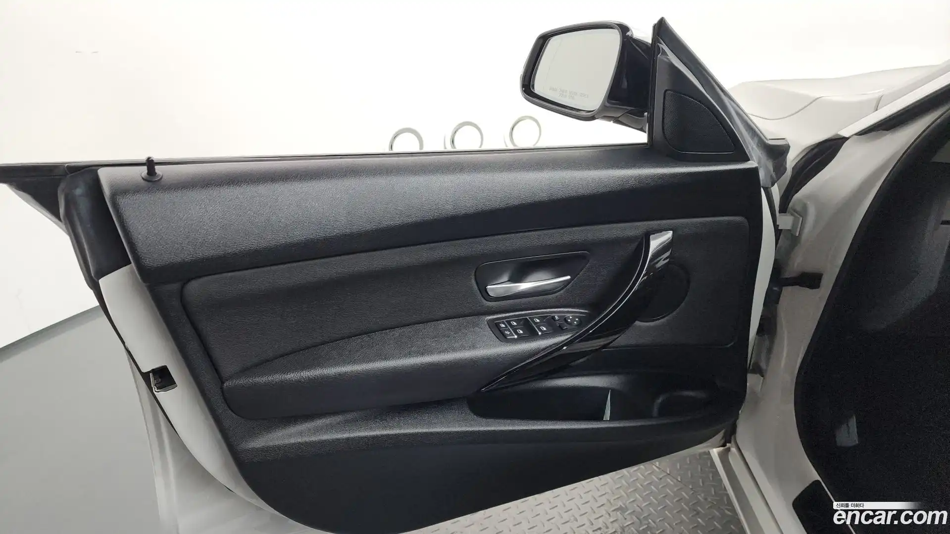 Gran Turismo BMW 2020.6-INNER-034